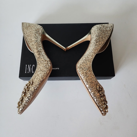 🔥INC International Concept Sparkling Gold Shoes - Picture 7 of 17